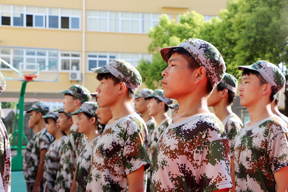 ���|Ů�ӌW(xu��)У