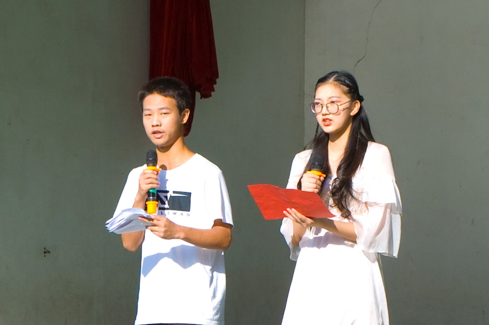 ���|Ů�ӌW(xu��)У