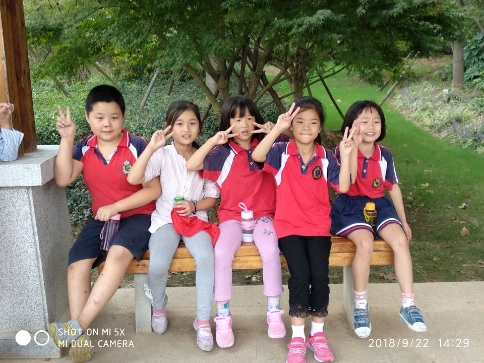 ���|Ů�ӌW(xu��)У