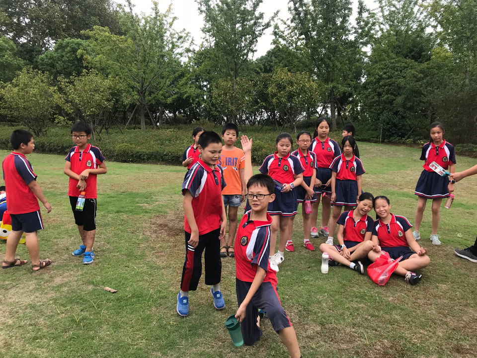 ���|Ů�ӌW(xu��)У