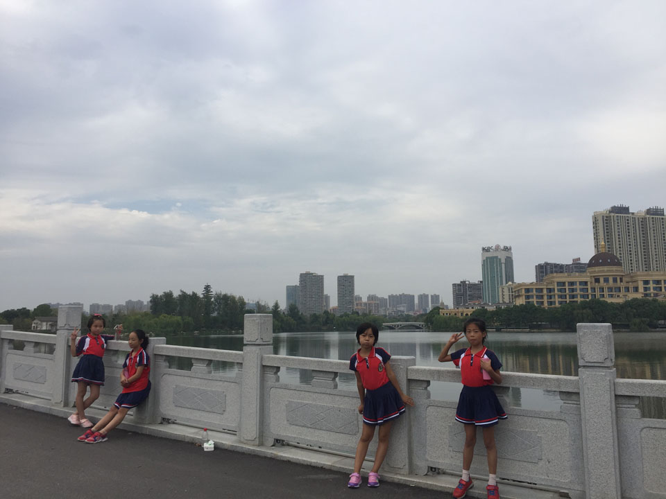 ���|Ů�ӌW(xu��)У