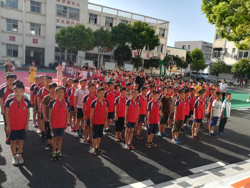 ���|Ů�ӌW(xu��)У