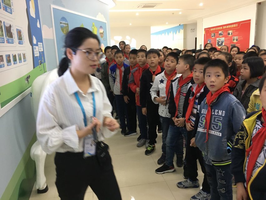 ���|Ů�ӌW(xu��)У