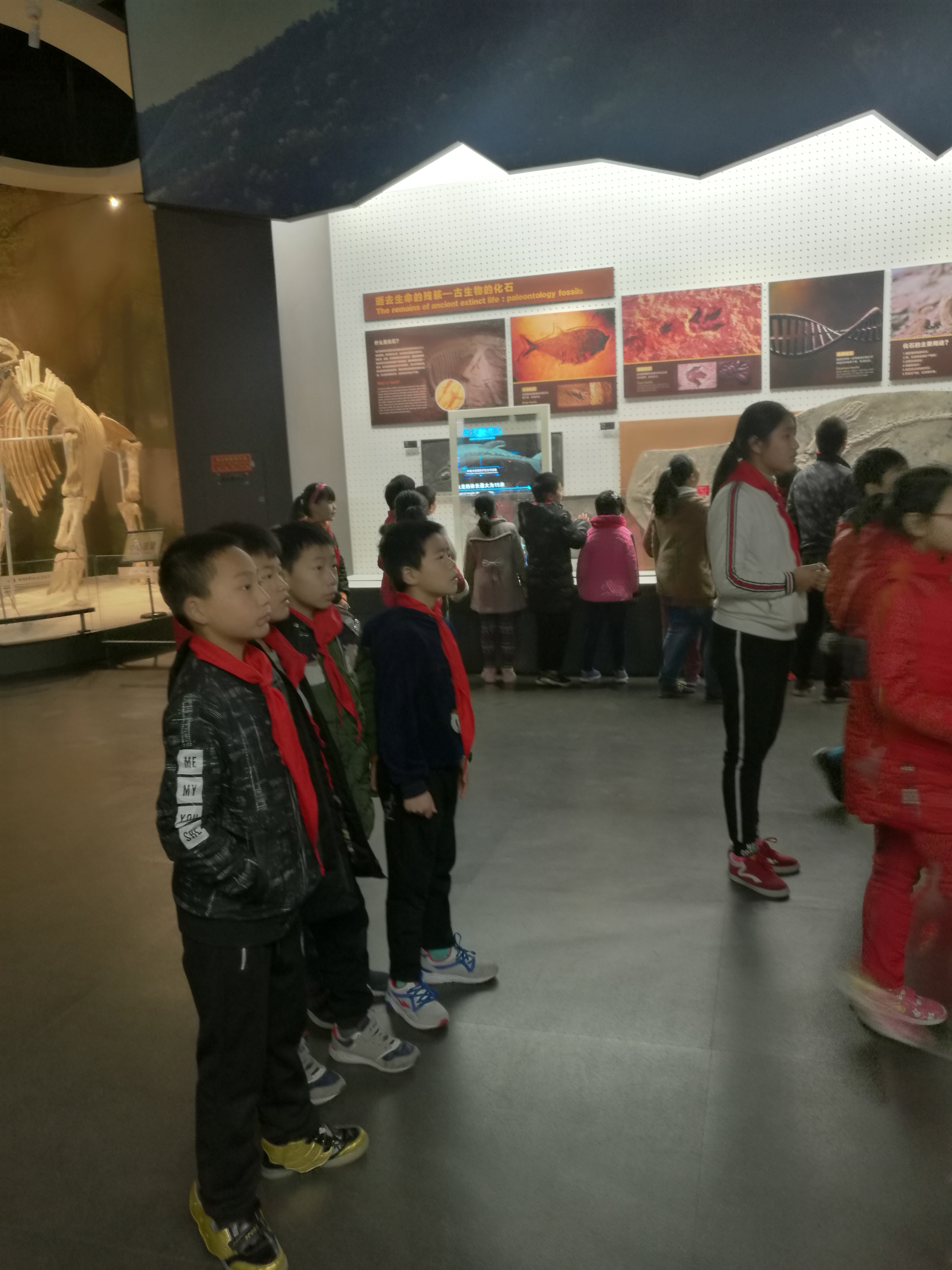 ���|Ů�ӌW(xu��)У