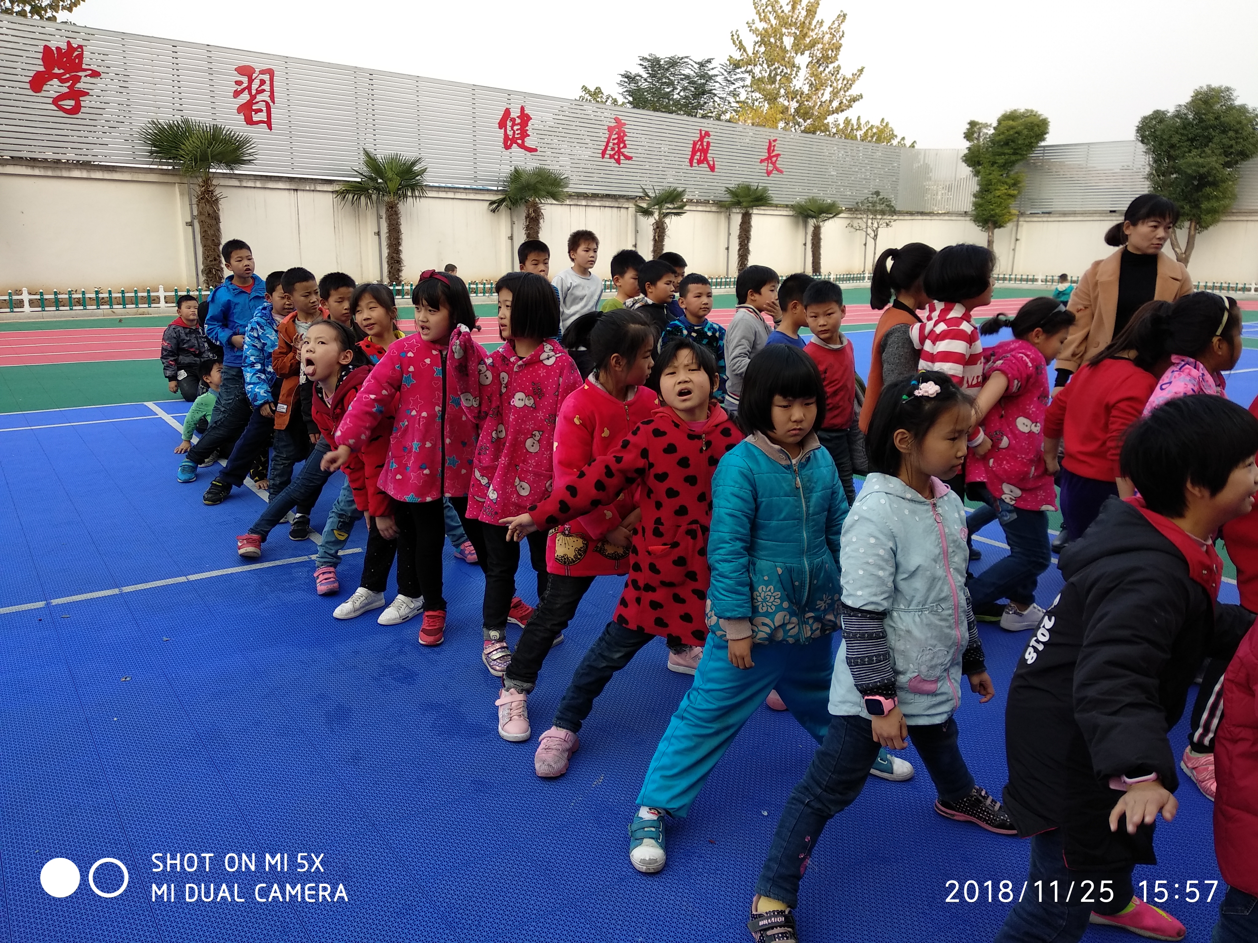 ���|Ů�ӌW(xu��)У