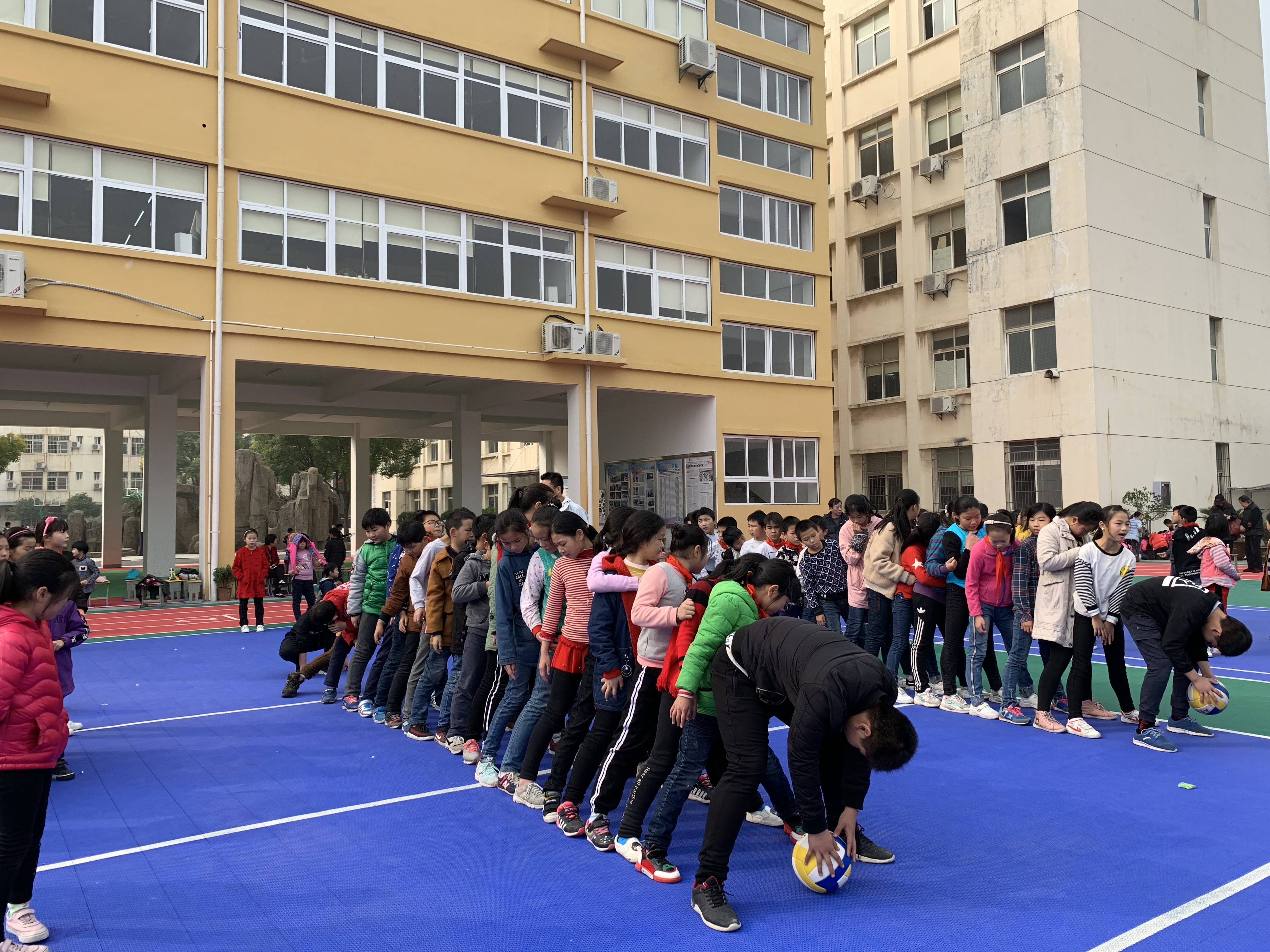 ���|Ů�ӌW(xu��)У