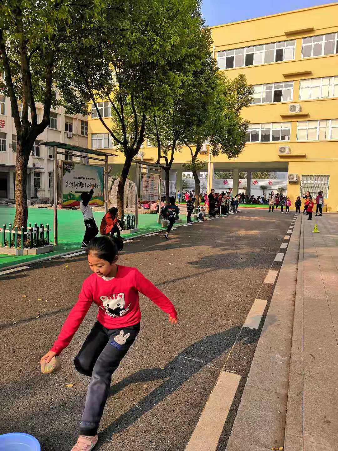 ���|Ů�ӌW(xu��)У