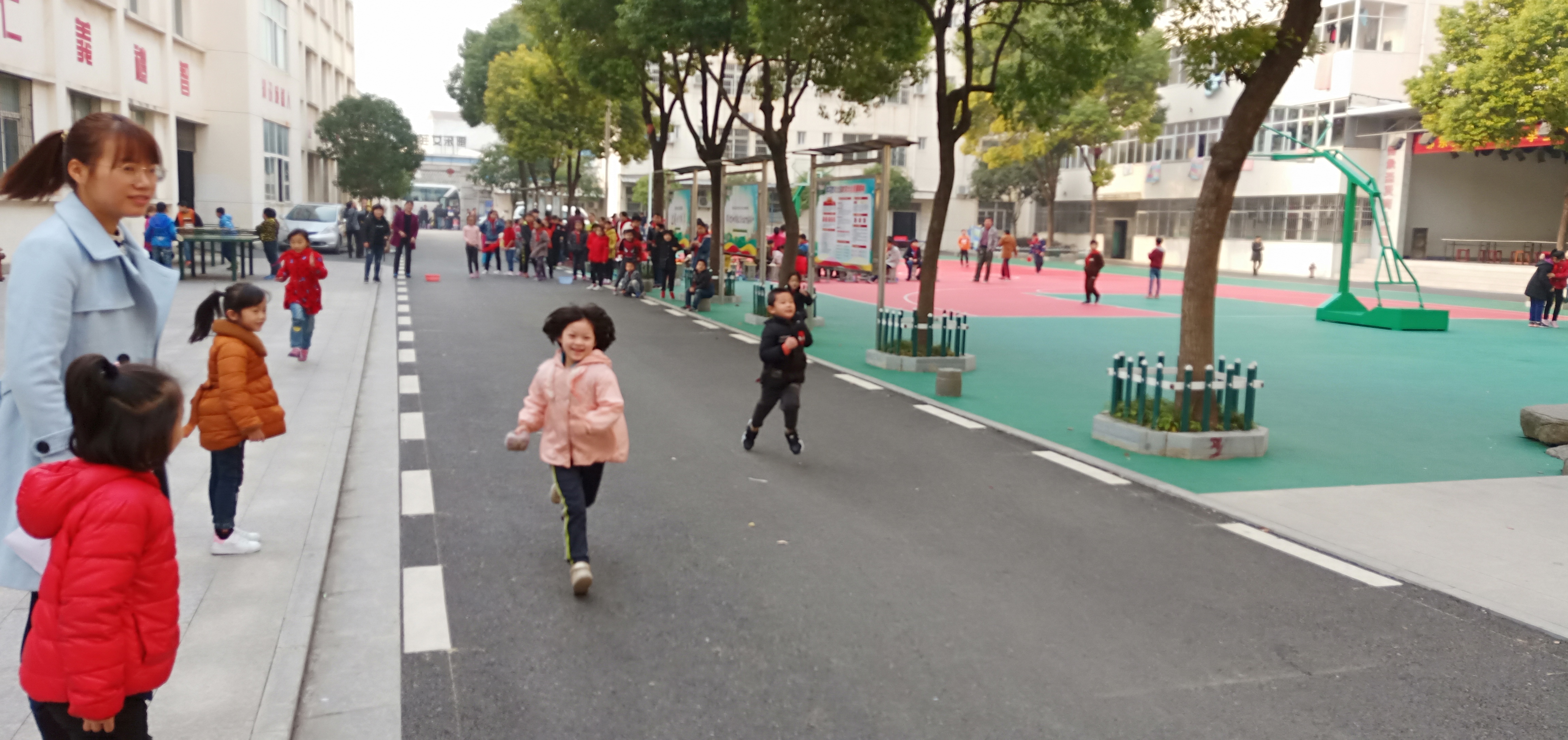 ���|Ů�ӌW(xu��)У