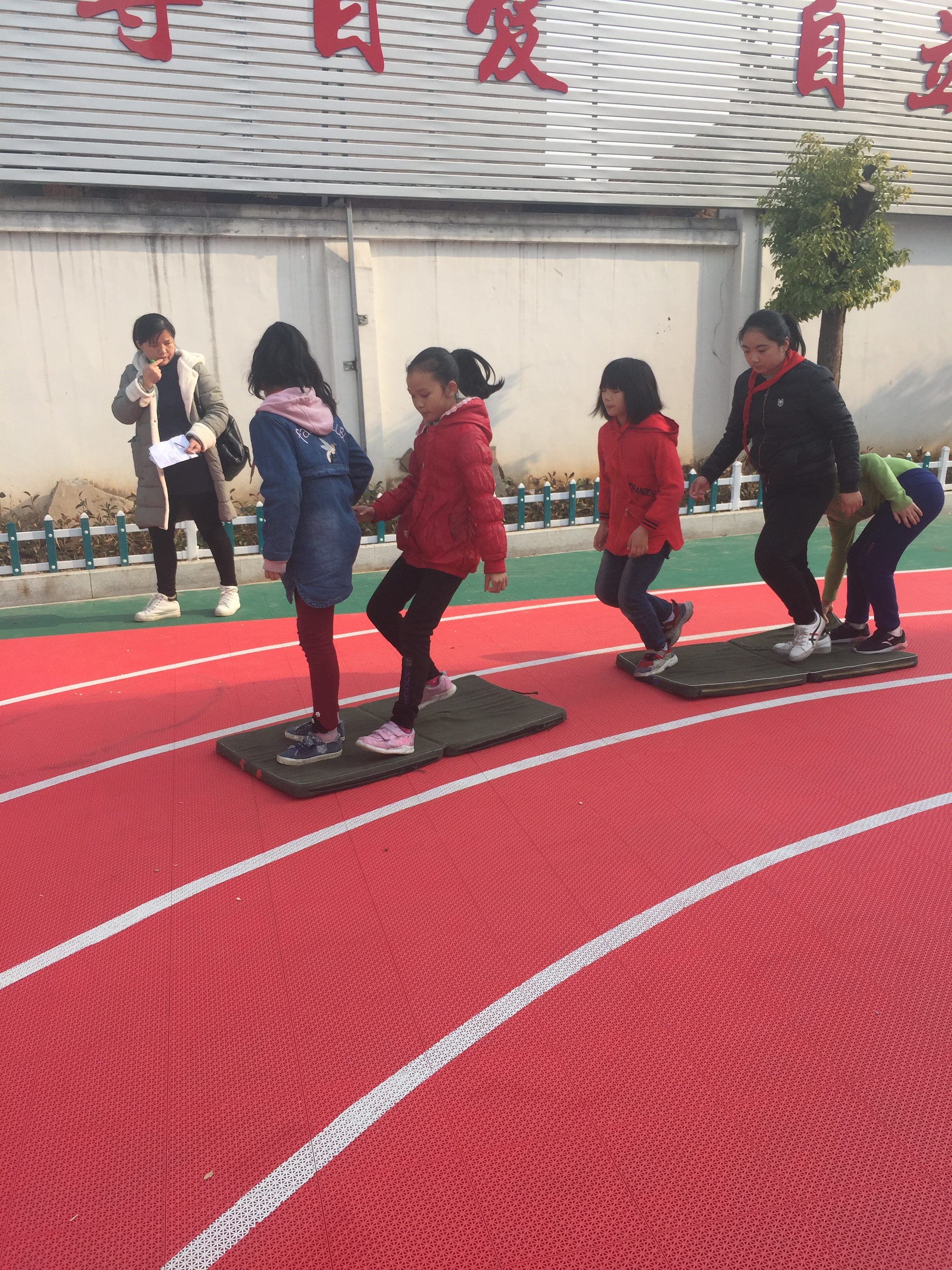 ���|Ů�ӌW(xu��)У