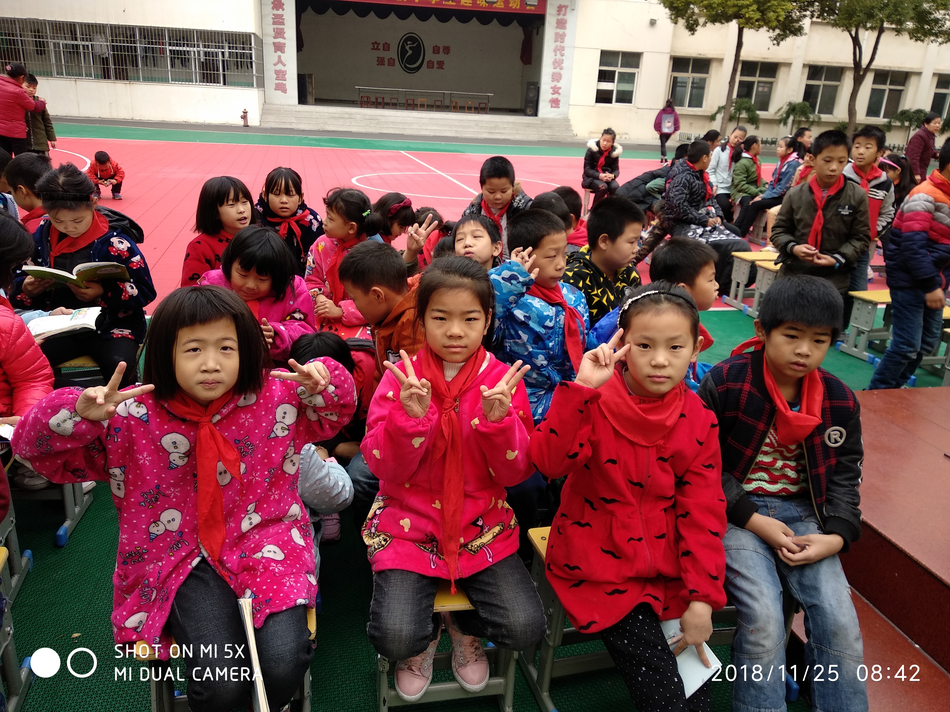 ���|Ů�ӌW(xu��)У