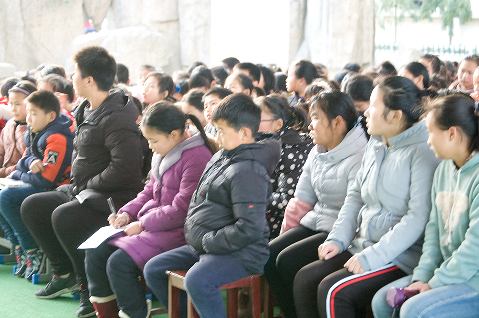 ���|Ů�ӌW(xu��)У