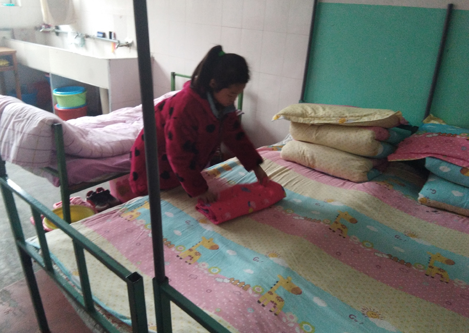 ���|Ů�ӌWУ