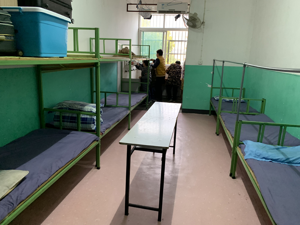 ���|Ů�ӌWУ