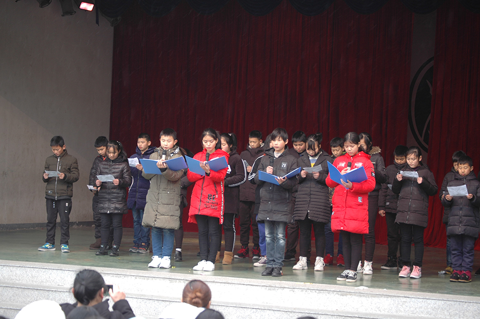 ���|Ů�ӌW(xu��)У