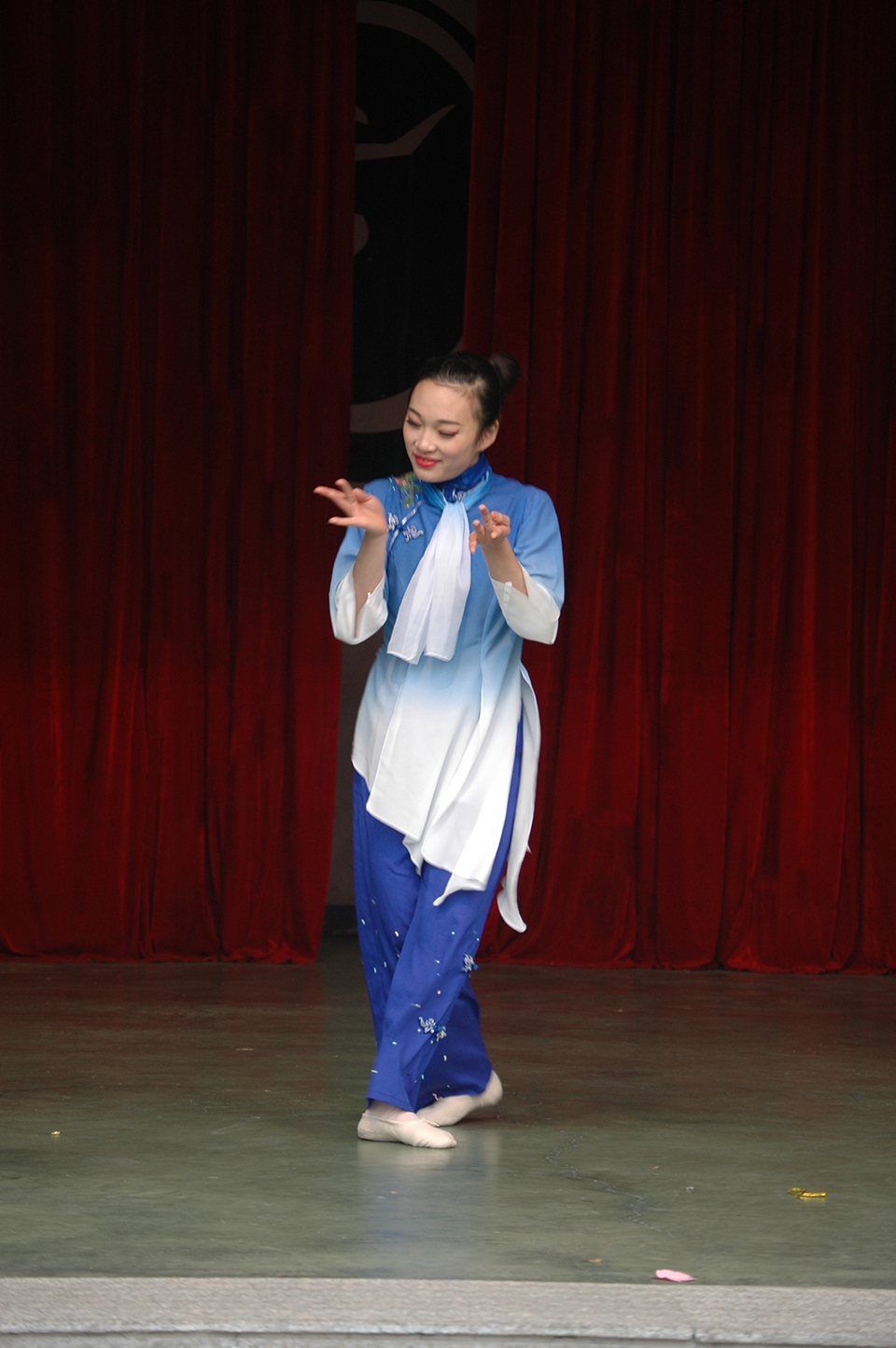 ���|Ů�ӌW(xu��)У