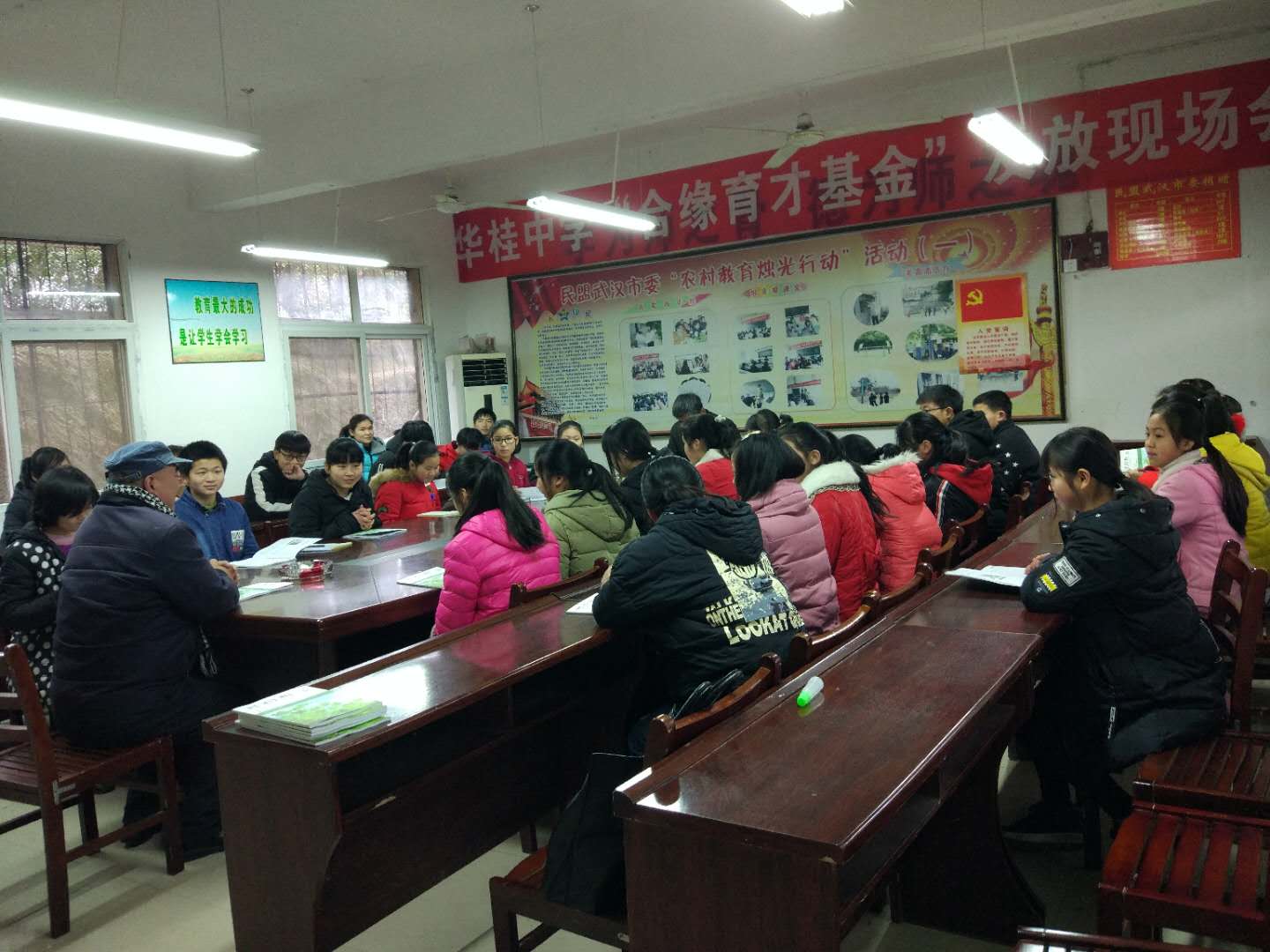 ���|Ů�ӌW(xu��)У