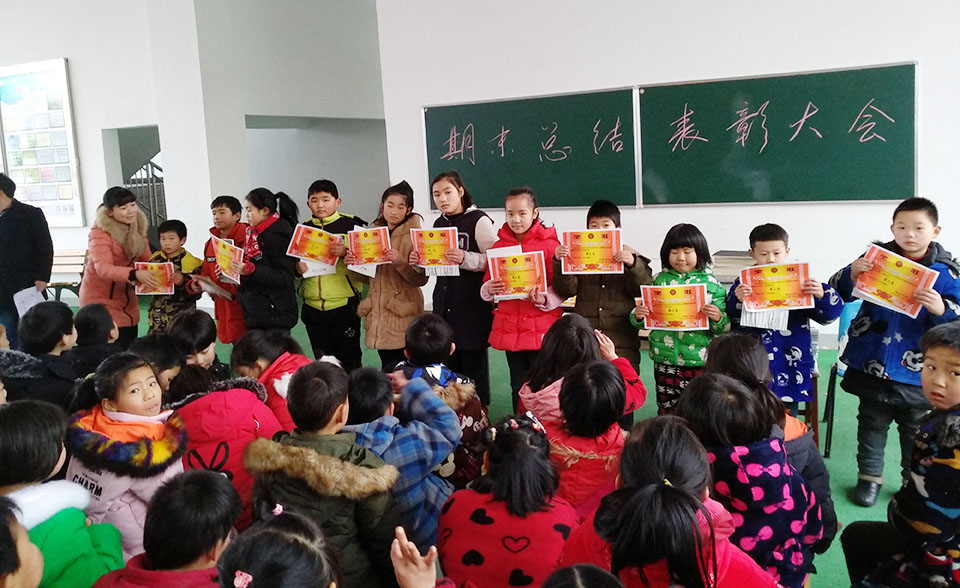 ���|Ů�ӌW(xu��)У