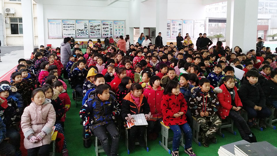 ���|Ů�ӌW(xu��)У