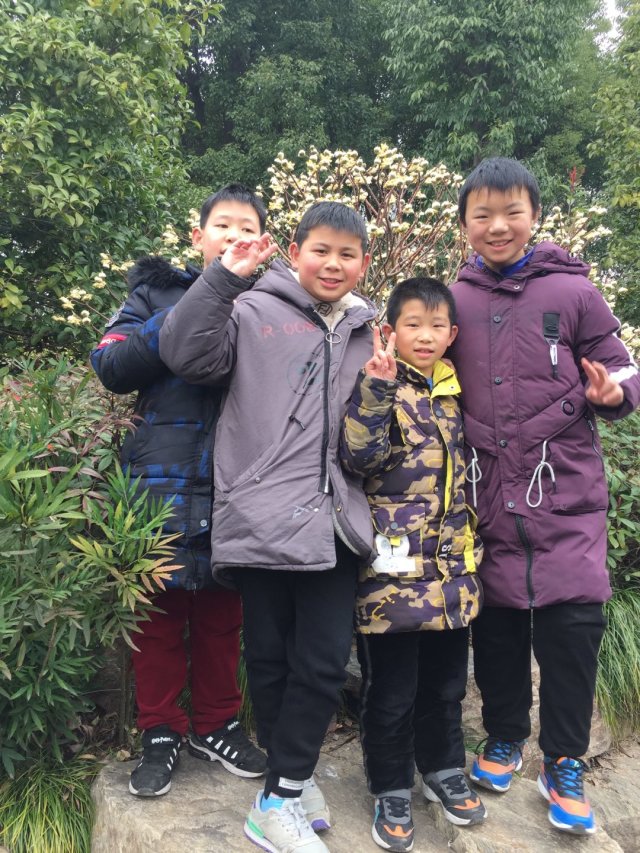 ���|Ů�ӌW(xu��)У