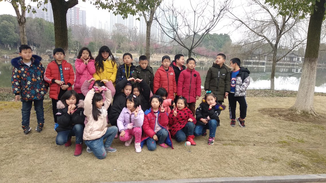 ���|Ů�ӌW(xu��)У