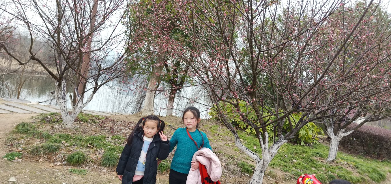 ���|Ů�ӌW(xu��)У