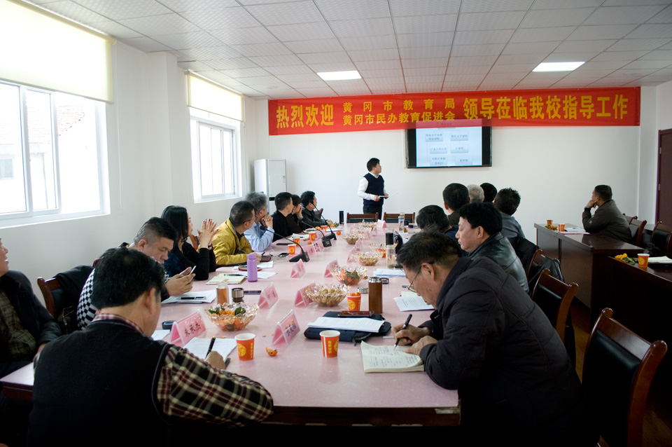 ���|Ů�ӌW(xu��)У