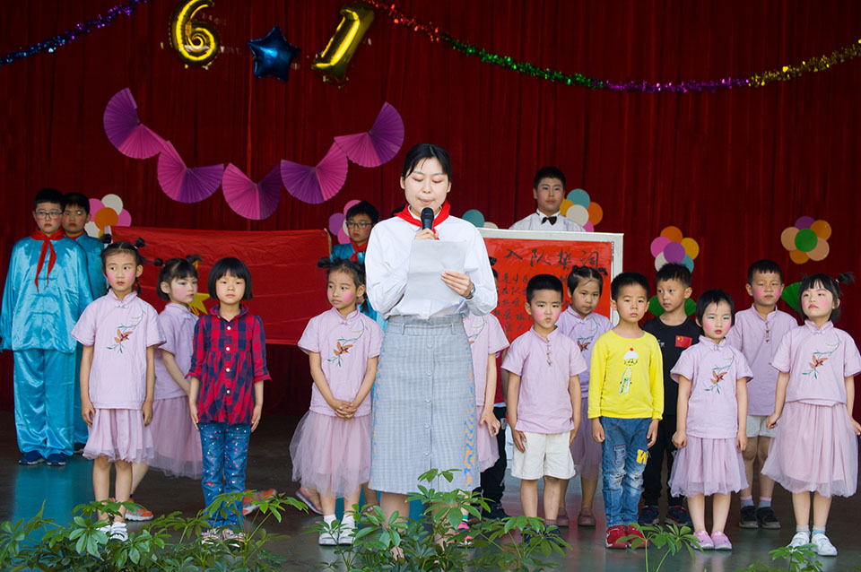 ���|Ů�ӌW(xu��)У