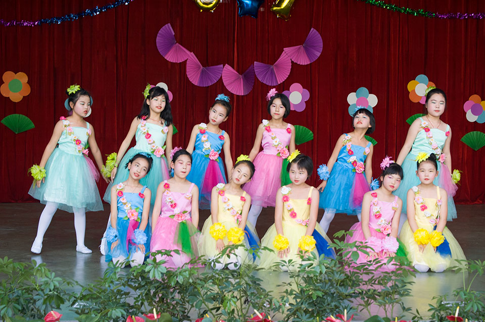 ���|Ů�ӌW(xu��)У