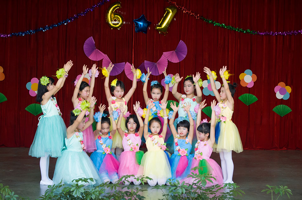 ���|Ů�ӌW(xu��)У