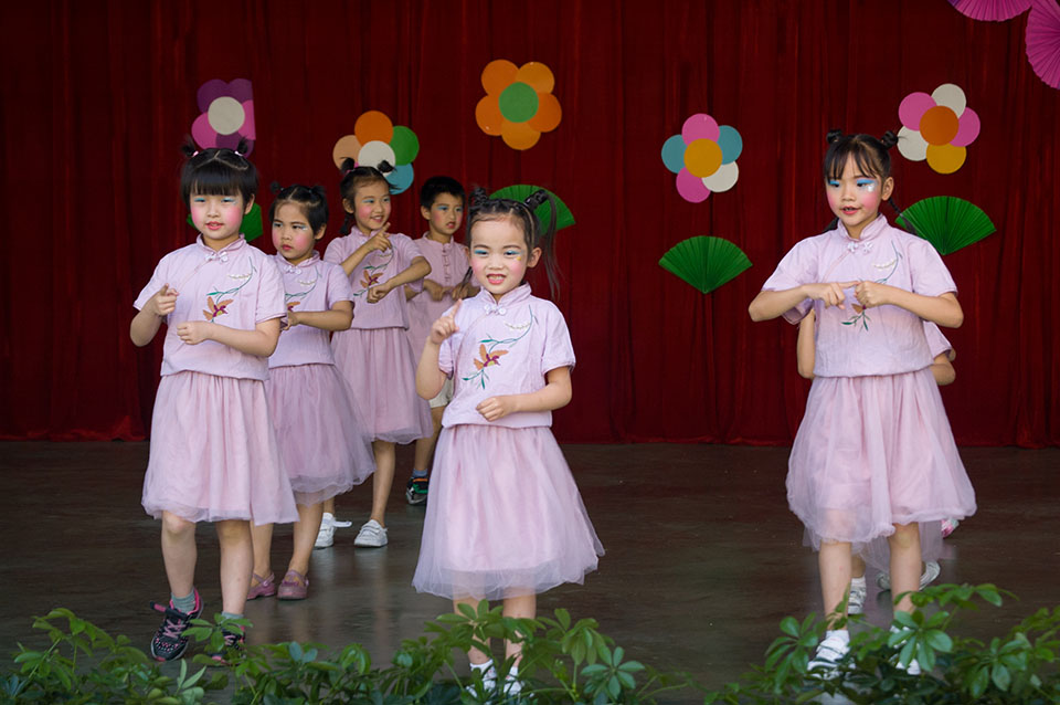 ���|Ů�ӌW(xu��)У