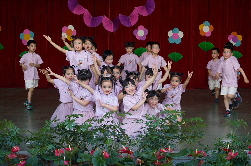 ���|Ů�ӌW(xu��)У