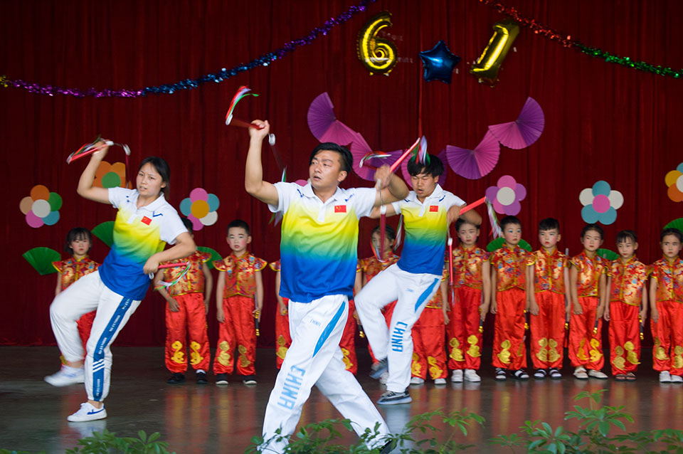 ���|Ů�ӌW(xu��)У