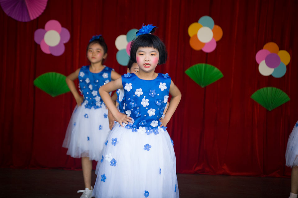 ���|Ů�ӌW(xu��)У