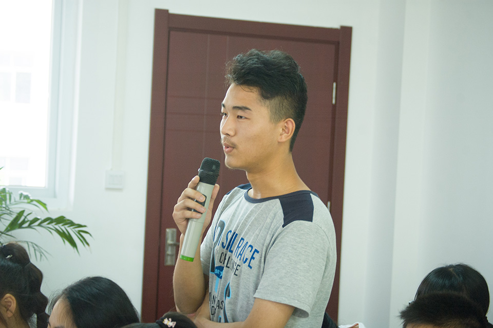 ���|Ů�ӌW(xu��)У