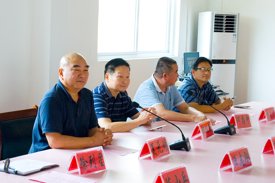 ���|Ů�ӌW(xu��)У