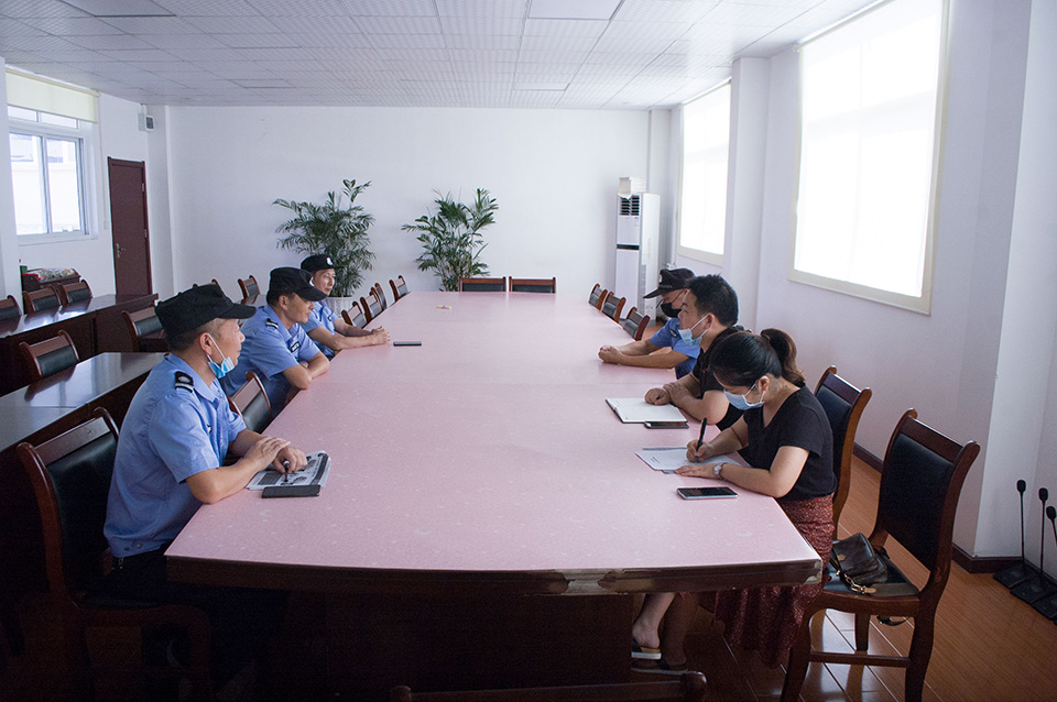 ���|Ů�ӌWУ