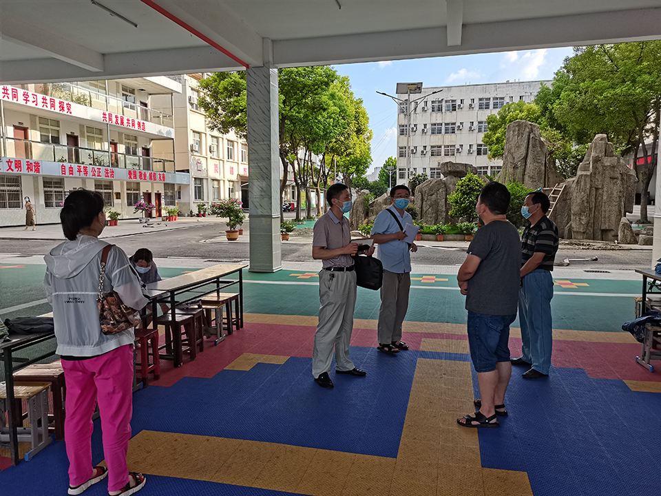 ���|Ů�ӌWУ